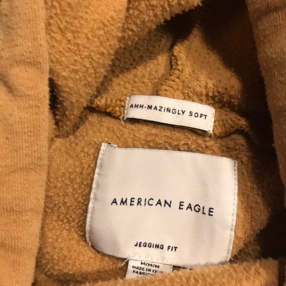 American eagle sweater - Picture 2 of 3